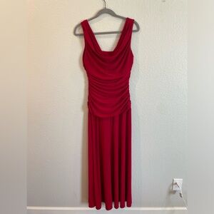 Red Sleeveless Scrunch Waisted Floor Length Gown - Size 10